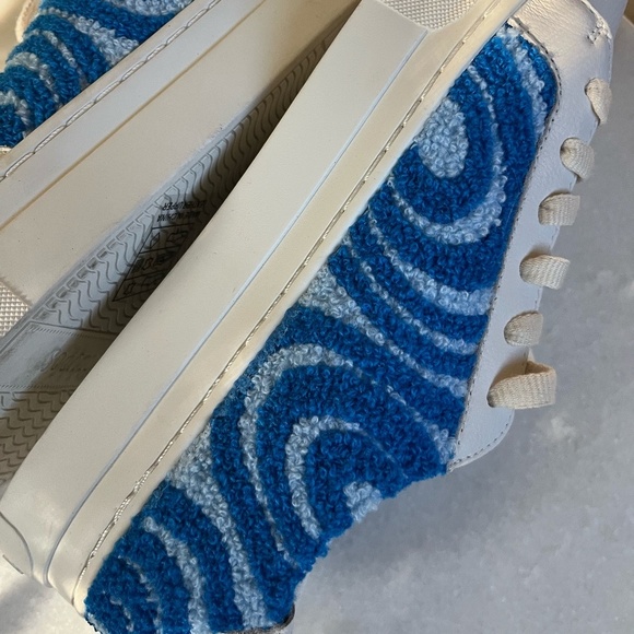 SOLUDOS | Ibiza Psychedelic Spiral Summer Sneakers in Marine Blue | Size US 9 - Picture 4 of 13